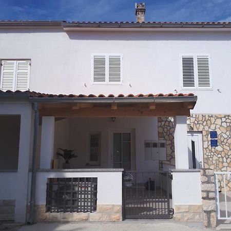 Kuca Za Odmor Pende Villa Banjol ภายนอก รูปภาพ